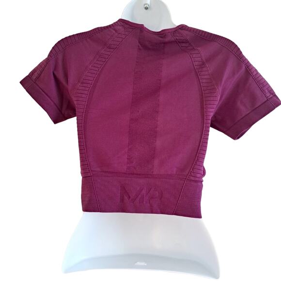 MP Adapt Short Sleeve Seamless Activewear Crop Top - Picture 6 of 7